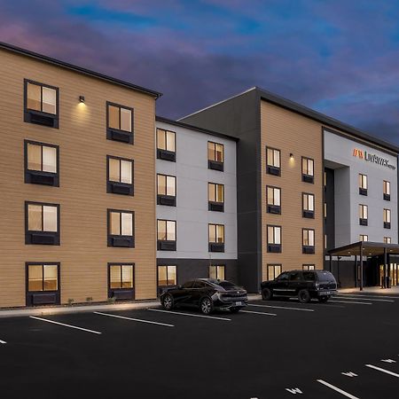 Livaway Suites Tri-Cities-Richland Bagian luar foto